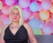 blushybelle is a 19 year old female webcam sex model.