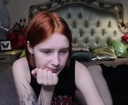 babees_eva is a 18 year old female webcam sex model.