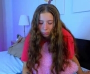 junebarton is a 18 year old female webcam sex model.
