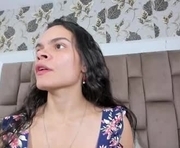 liahevans is a 27 year old female webcam sex model.