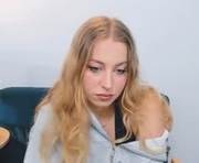 Free live sex webcam with  yrs old female, ,  ,  - noahpretty