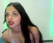 mia_lucy_21 is a 19 year old female webcam sex model.
