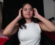 litllebby_18 is a 23 year old female webcam sex model.