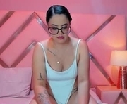 violetta_lane is a 33 year old female webcam sex model.