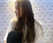 cleotilderinde is a 18 year old female webcam sex model.