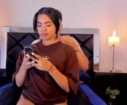 chel_seth is a 19 year old couple webcam sex model.