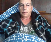 wantapeaceofme is a 53 year old male webcam sex model.