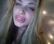 allyswunderland is a  year old female webcam sex model.