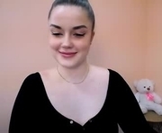 _music_lover is a 26 year old female webcam sex model.