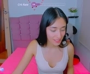 lalisa_manoban is a 21 year old female webcam sex model.
