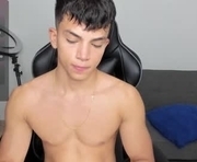danny__vegas is a 21 year old male webcam sex model.