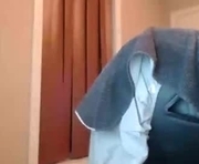 roseskylarr is a  year old female webcam sex model.