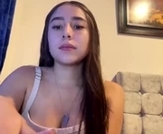 sweetmaddiee_ is a 18 year old female webcam sex model.