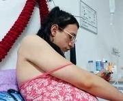 jenna_grey24 is a  year old shemale webcam sex model.