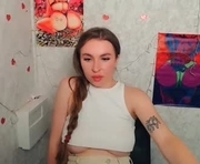 _julianaini_ is a 18 year old female webcam sex model.