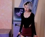 floranesli01 is a 18 year old female webcam sex model.