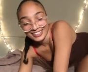rosalinatoosexy is a 22 year old female webcam sex model.