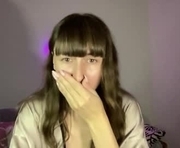 maroonaaa is a 24 year old female webcam sex model.