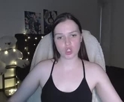 little__flowers is a 24 year old female webcam sex model.