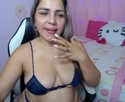 _sexyredhead_ is a 34 year old female webcam sex model.