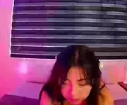 liahc is a  year old female webcam sex model.