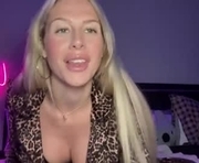 okchelsea is a  year old female webcam sex model.