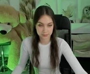 blossomvesper is a 20 year old female webcam sex model.