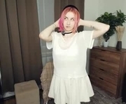 Online sex chat room with 18 yrs old female, ,  ,  - sabr1naa