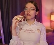 angee_ is a 18 year old shemale webcam sex model.