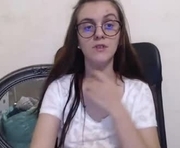 oliviasager is a  year old female webcam sex model.