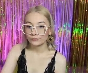purple_opal is a 24 year old female webcam sex model.