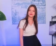 myhildakitty is a 18 year old female webcam sex model.