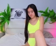 sweet_is_kim is a 18 year old female webcam sex model.