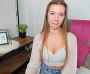lucyxxcute is a  year old female webcam sex model.