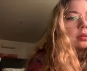 brooklynivy is a 24 year old female webcam sex model.