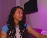 moana_blu is a 18 year old female webcam sex model.