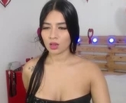 katiaglow9 is a  year old female webcam sex model.