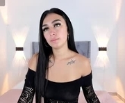 emma_rosse11 is a 21 year old female webcam sex model.