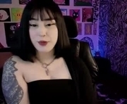 yuhwa is a 25 year old female webcam sex model.