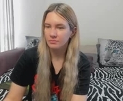 kendra_xx_ is a 99 year old female webcam sex model.