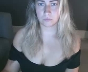 bunnyela is a  year old couple webcam sex model.