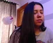 laurabrunetter is a  year old female webcam sex model.