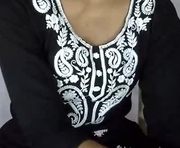 saanvi_indian is a 22 year old female webcam sex model.