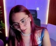 scarlettvg is a  year old female webcam sex model.