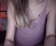 januarydaze is a 99 year old female webcam sex model.