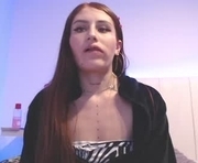 lana_jonnes_ is a 19 year old female webcam sex model.
