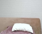 sweetlikecandy21 is a 33 year old female webcam sex model.