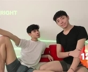 j_u_p_i_t_e_r is a 20 year old male webcam sex model.