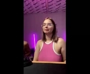 lady_lucky_love is a 20 year old couple webcam sex model.