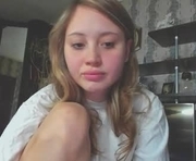 0oo_ooo is a  year old female webcam sex model.